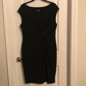 95% Polyester and 5% Elastane